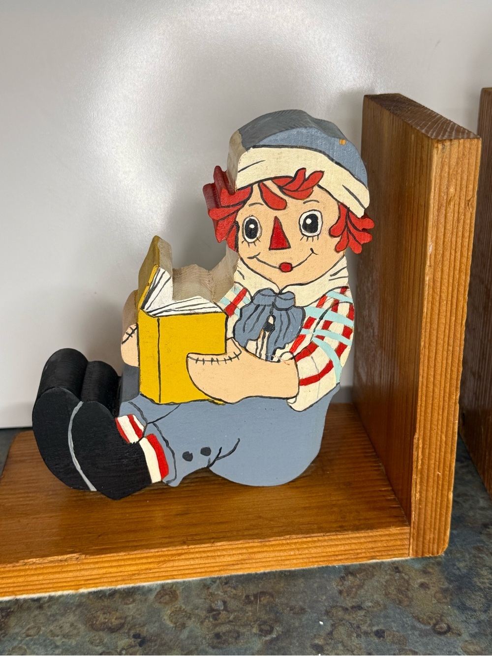 Raggedy Andy and Raggedy Ann Bookends - Picture 6 of 10